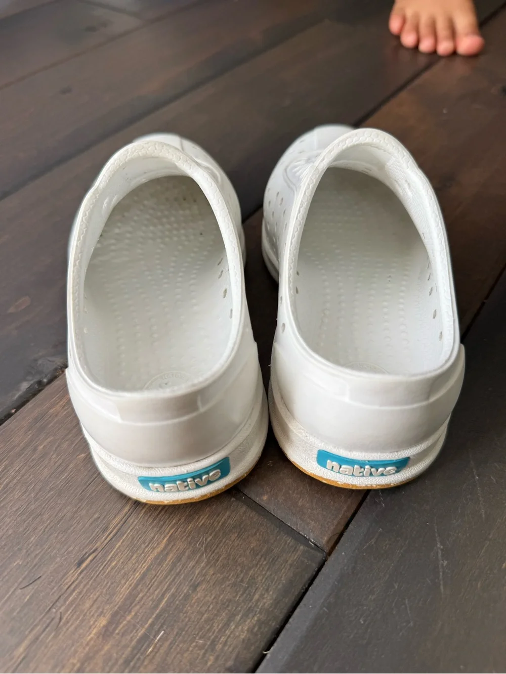 Native Robbie Sugarlite C9 Kids White Slip-On Water Shoes